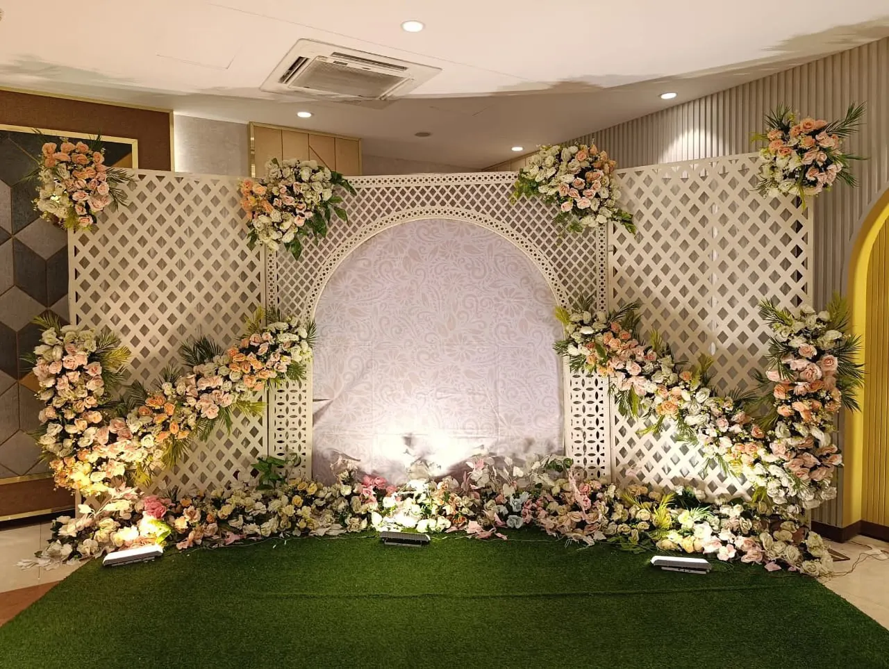 LA Decor and Design project image 19